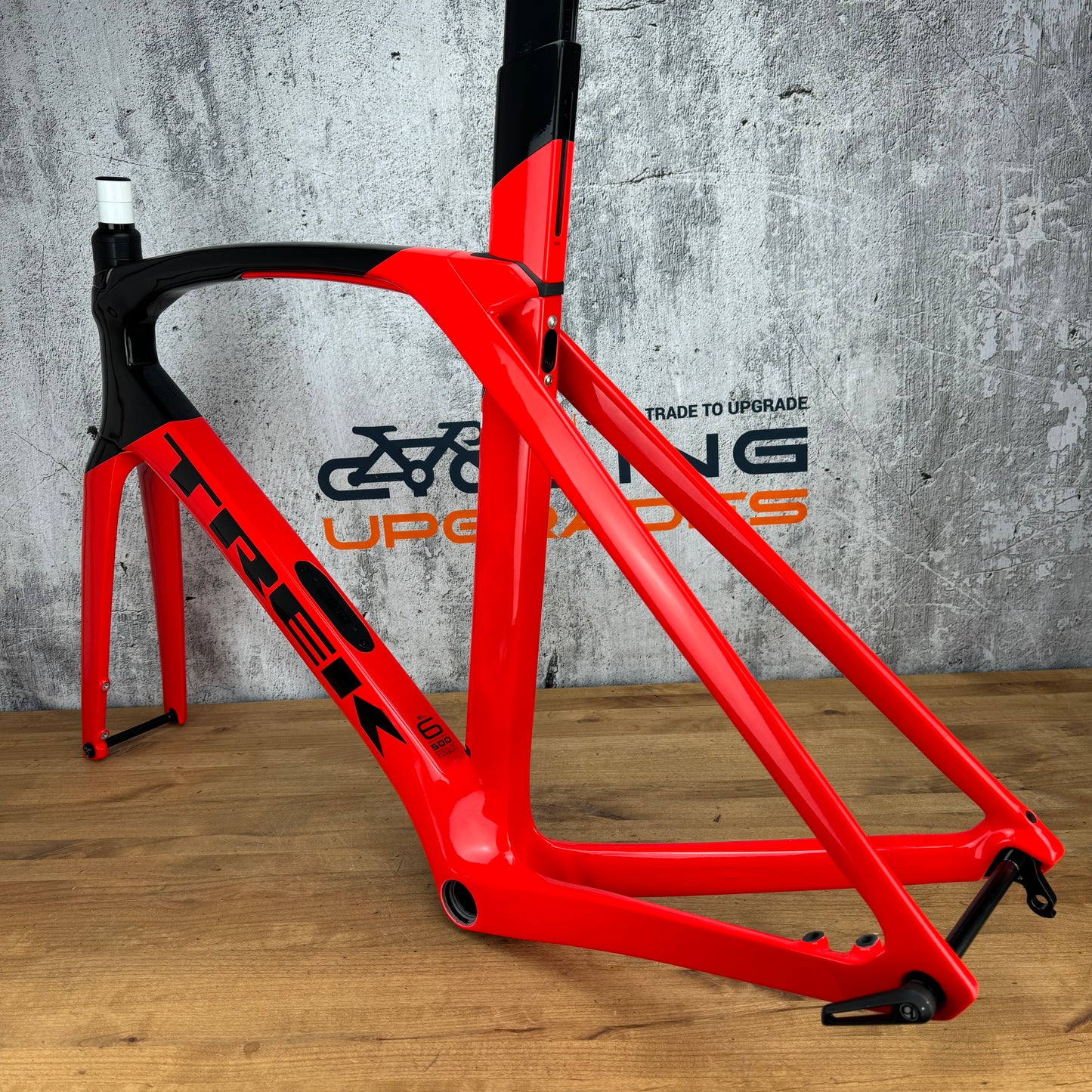 Low Mile! 2021 Trek Madone SL Gen 6 58cm Carbon Disc Brake Frameset 700c 2579g