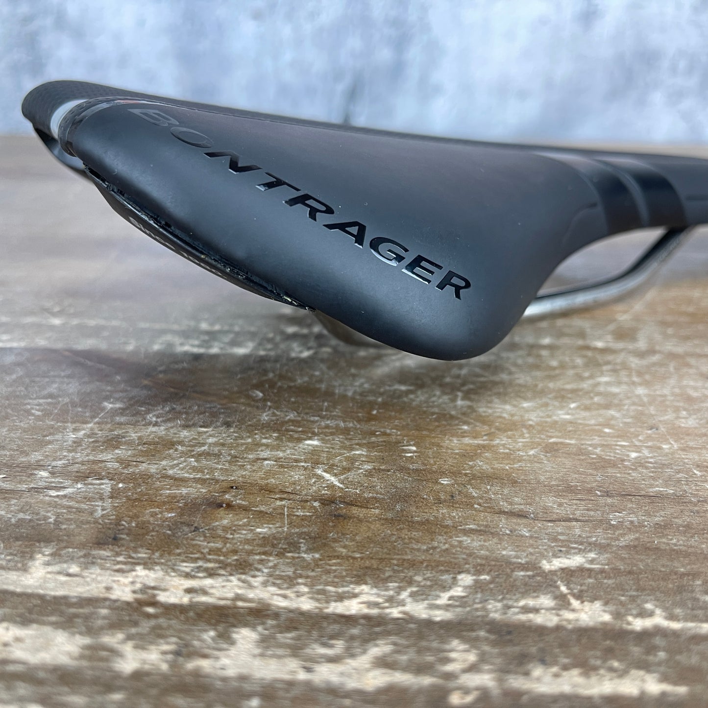 Bontrager Affinity Elite 7x7mm Hollow Titanium Rails 138mm Road Bike Saddle 217g