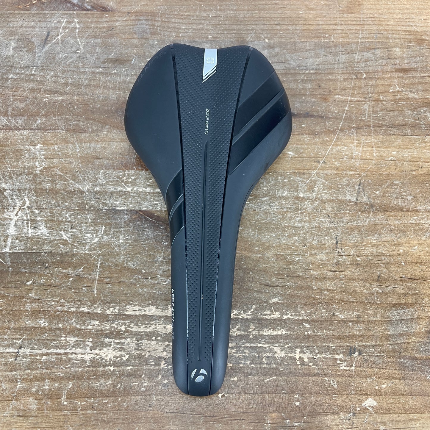 Bontrager Affinity Elite 7x7mm Hollow Titanium Rails 138mm Road Bike Saddle 217g