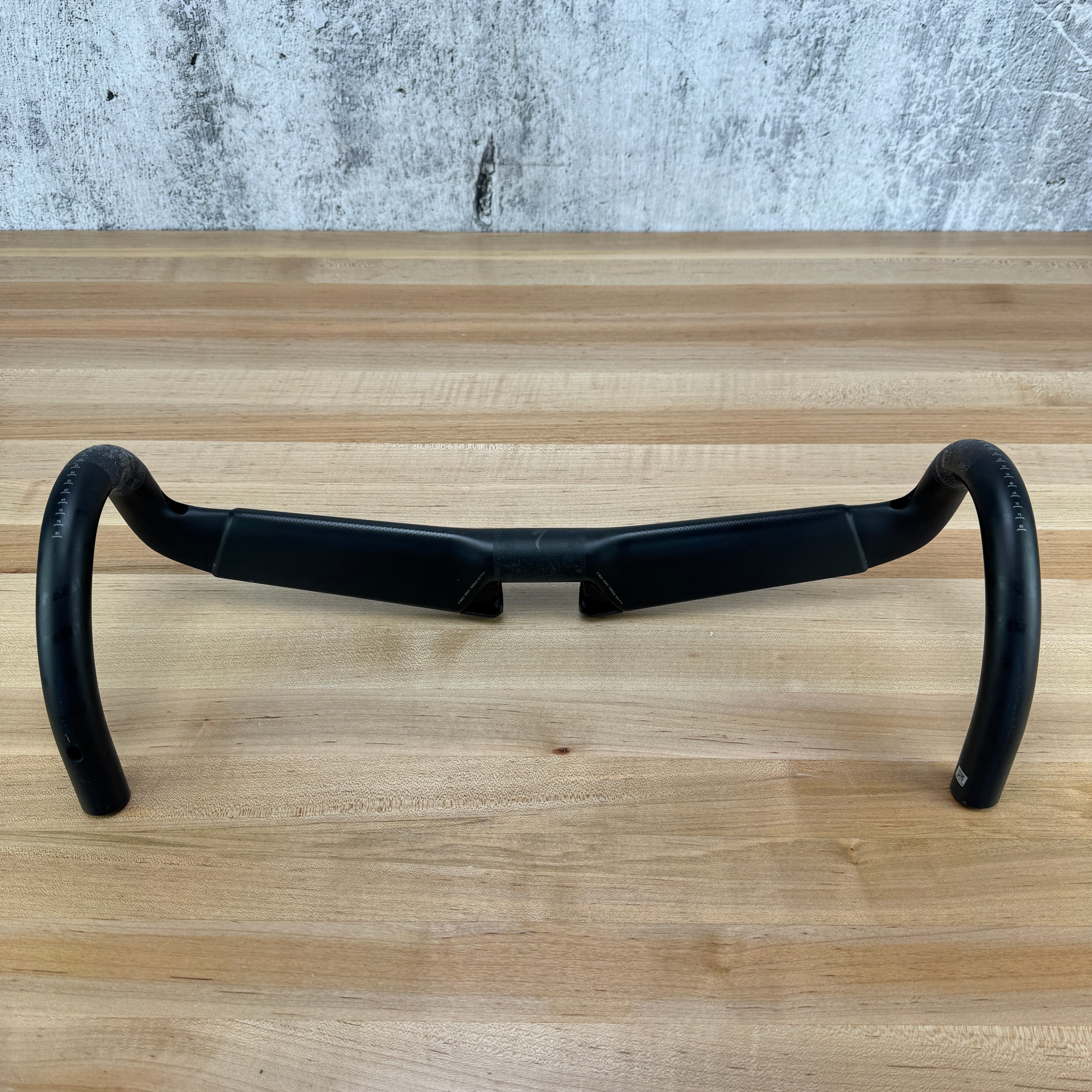 Specialized Aerofly II 44cm 31.8mm Carbon Aero Road Bike Handlebar
