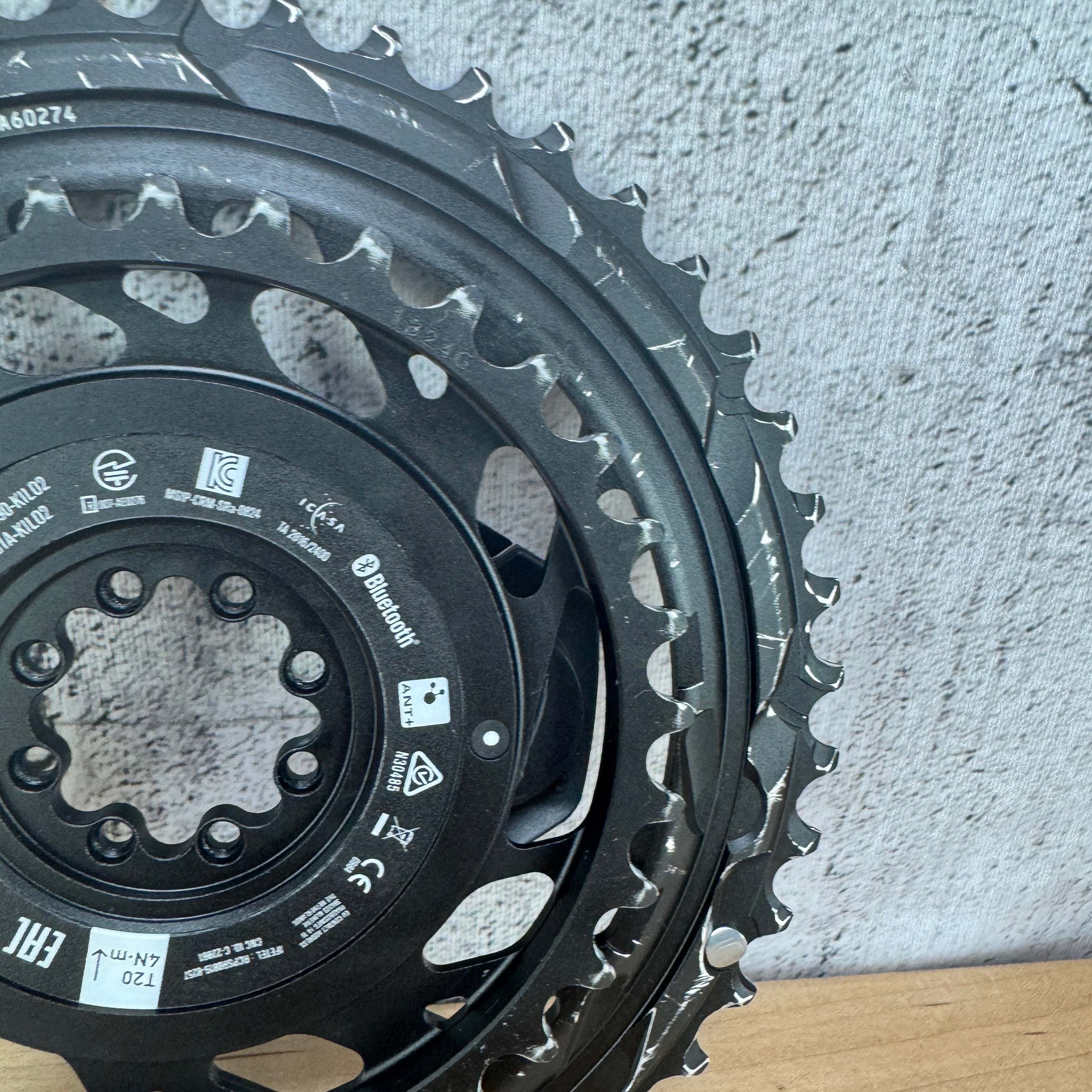 Low Mile! SRAM Red AXS E1 8-Bolt Direct Mount 46/33t Power Meter