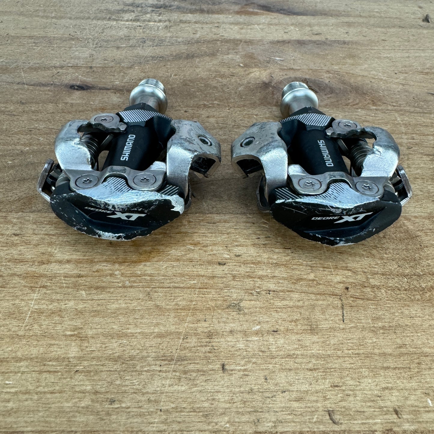 Shimano Deore XT PD-M8100 Stainless Steel Spindle Clipless MTB Pedals + Cleats