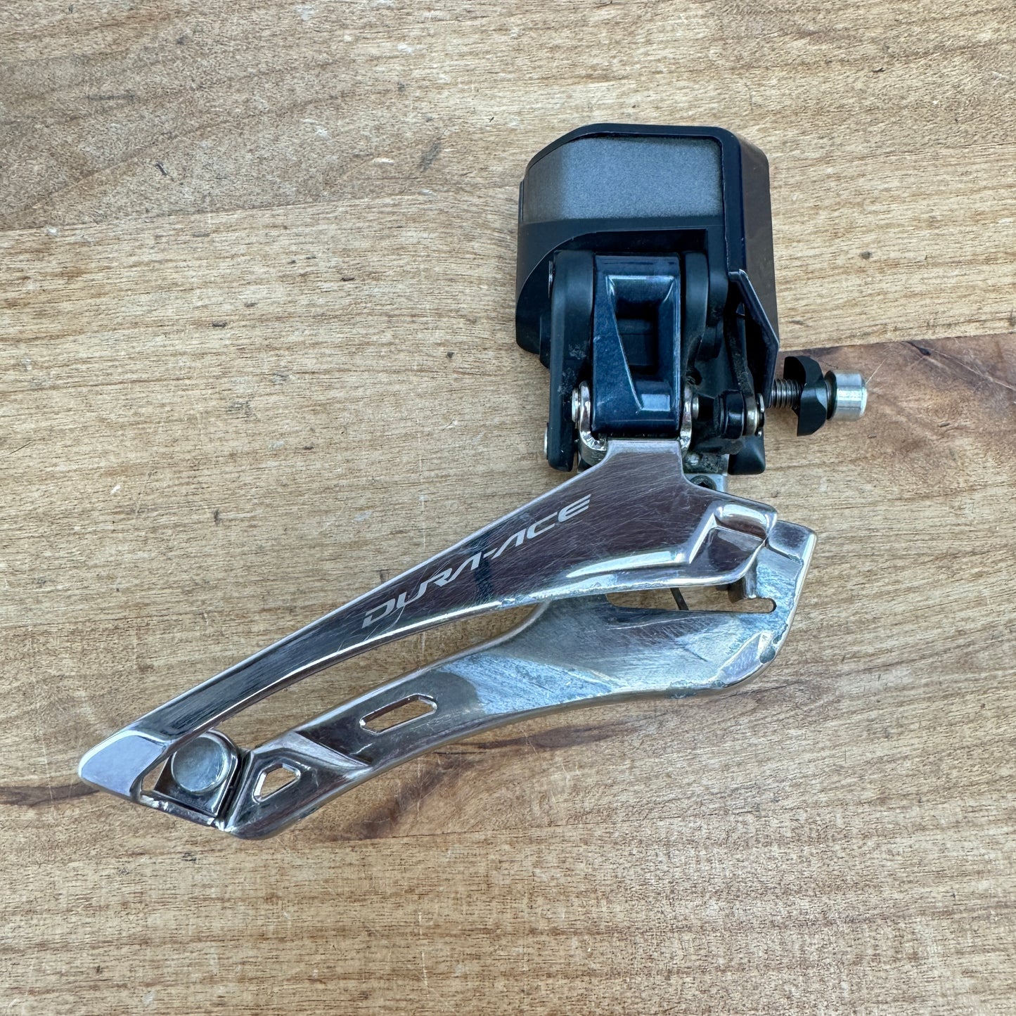 Shimano Dura-Ace FD-R9150 Di2 Electronic 11-Speed Front Derailleur 104g