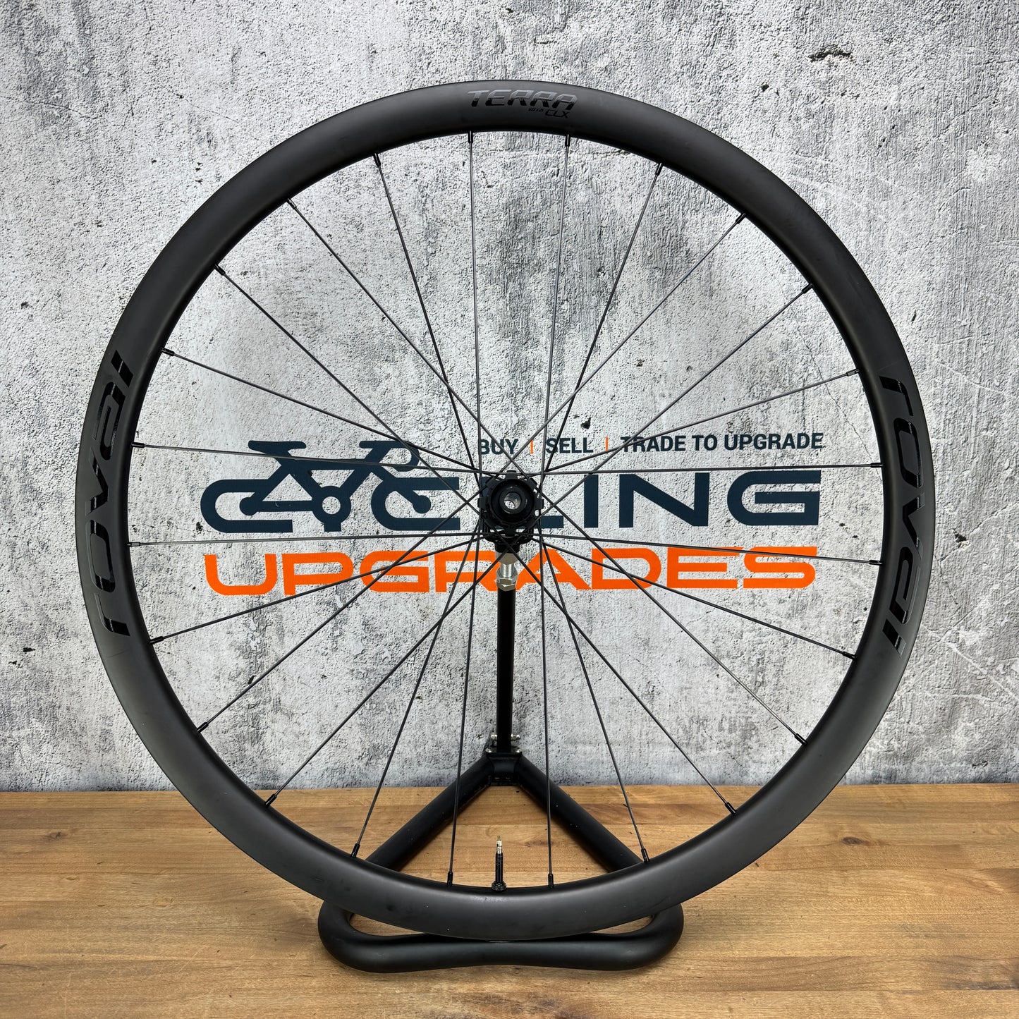 Light Use! Roval Terra CLX II Disc Brake Tubeless Carbon Gravel Wheelset 1267g