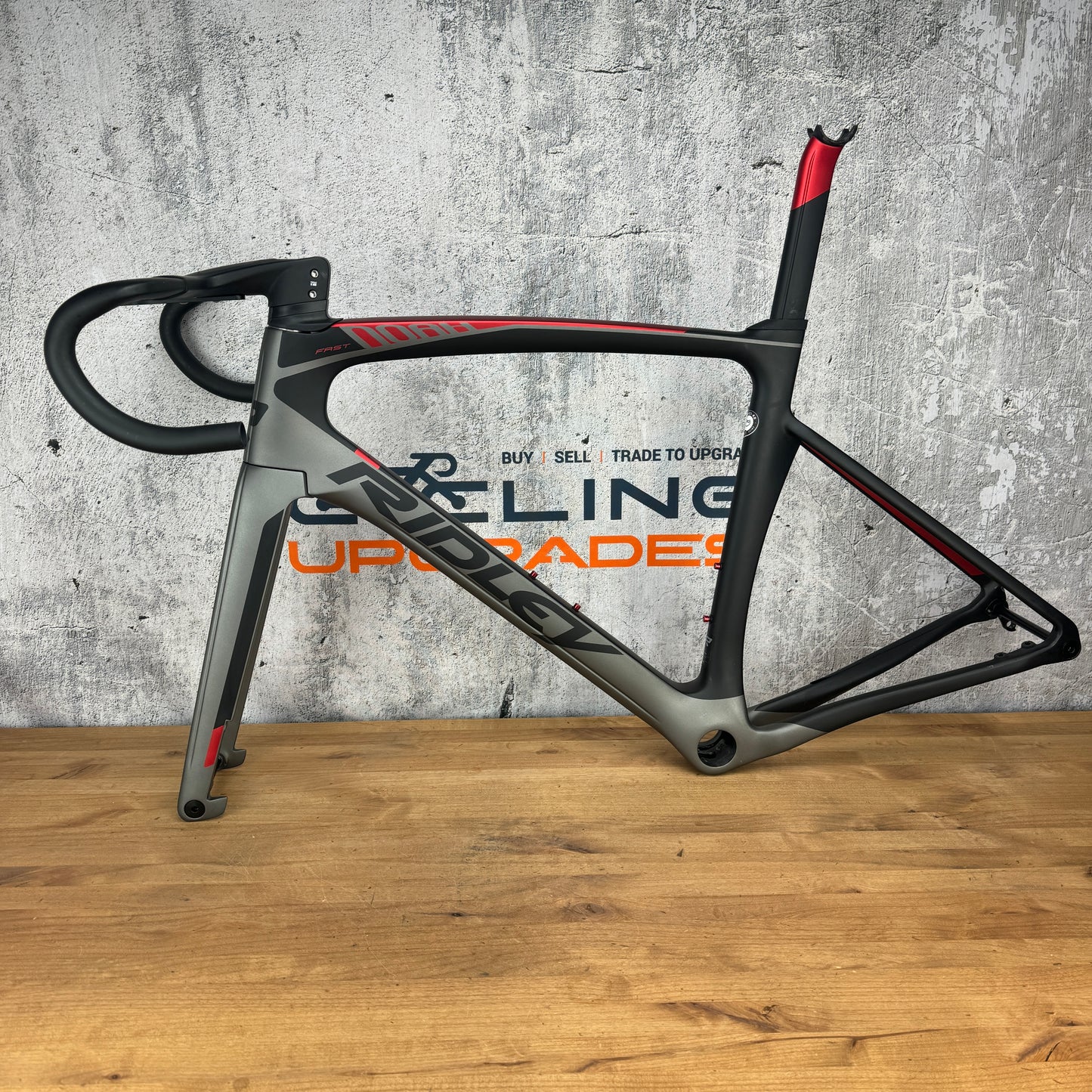 Low Mile! 2020 Ridley Noah Fast Small (54cm TT) Carbon Disc Frameset 700c 2244g