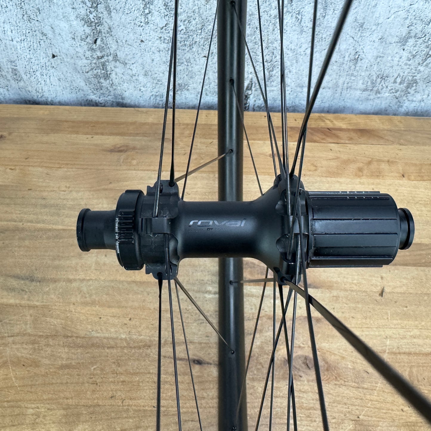 Light Use! Roval Terra CLX II Disc Brake Tubeless Carbon Gravel Wheelset 1267g