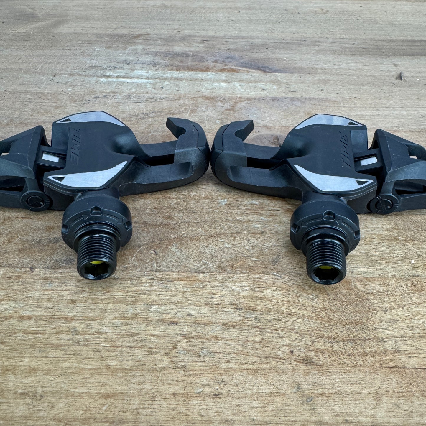 Ridden Once! Time Xpro 10 Carbon Clipless Road Bike Pedals 228g No Cleats