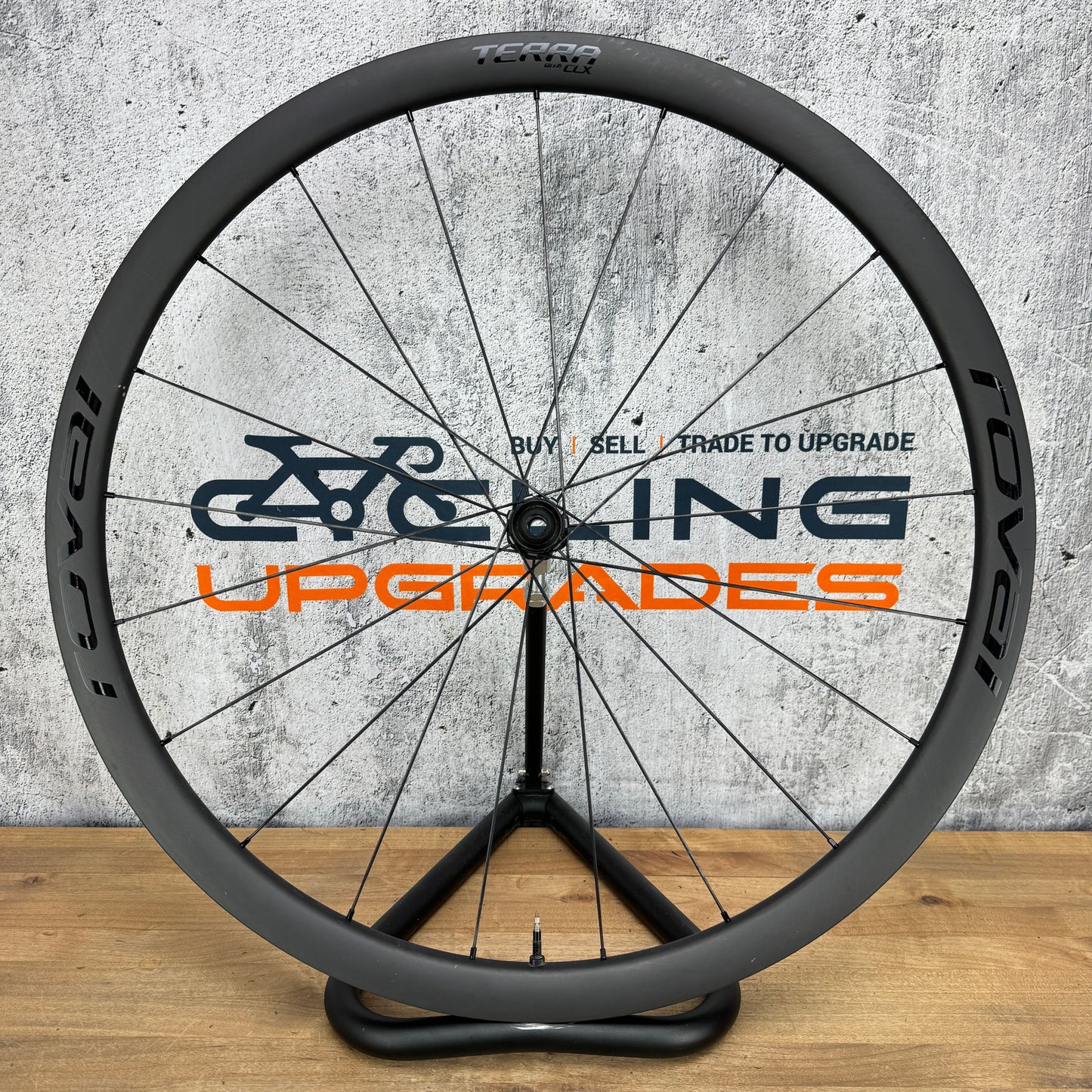 Light Use! Roval Terra CLX II Disc Brake Tubeless Carbon Gravel Wheelset 1267g