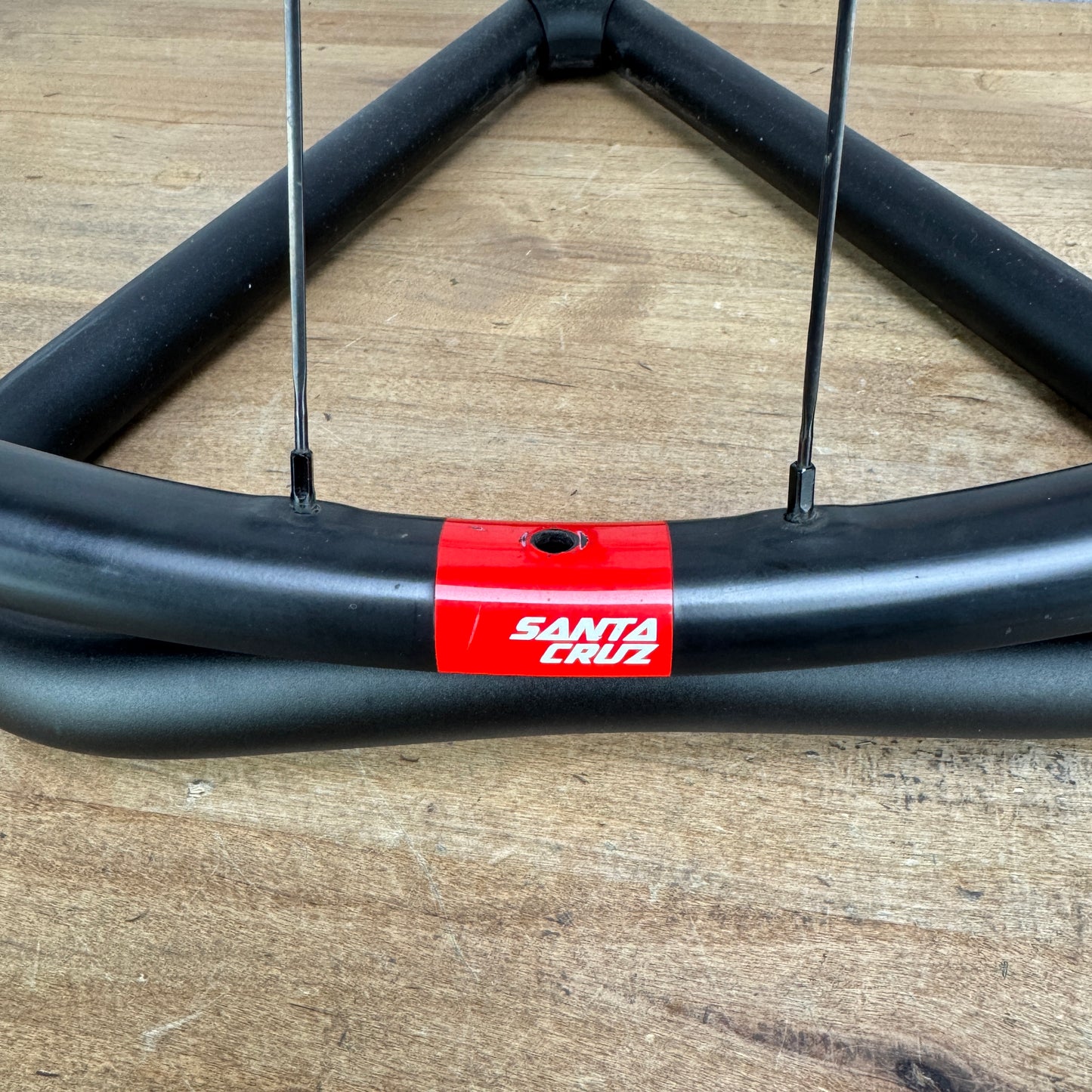 Santa Cruz Reserve 22 Carbon Tubeless Disc Brake Wheelset 700c DT 350 Hubs