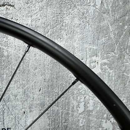 Santa Cruz Reserve 22 Carbon Tubeless Disc Brake Wheelset 700c DT 350 Hubs