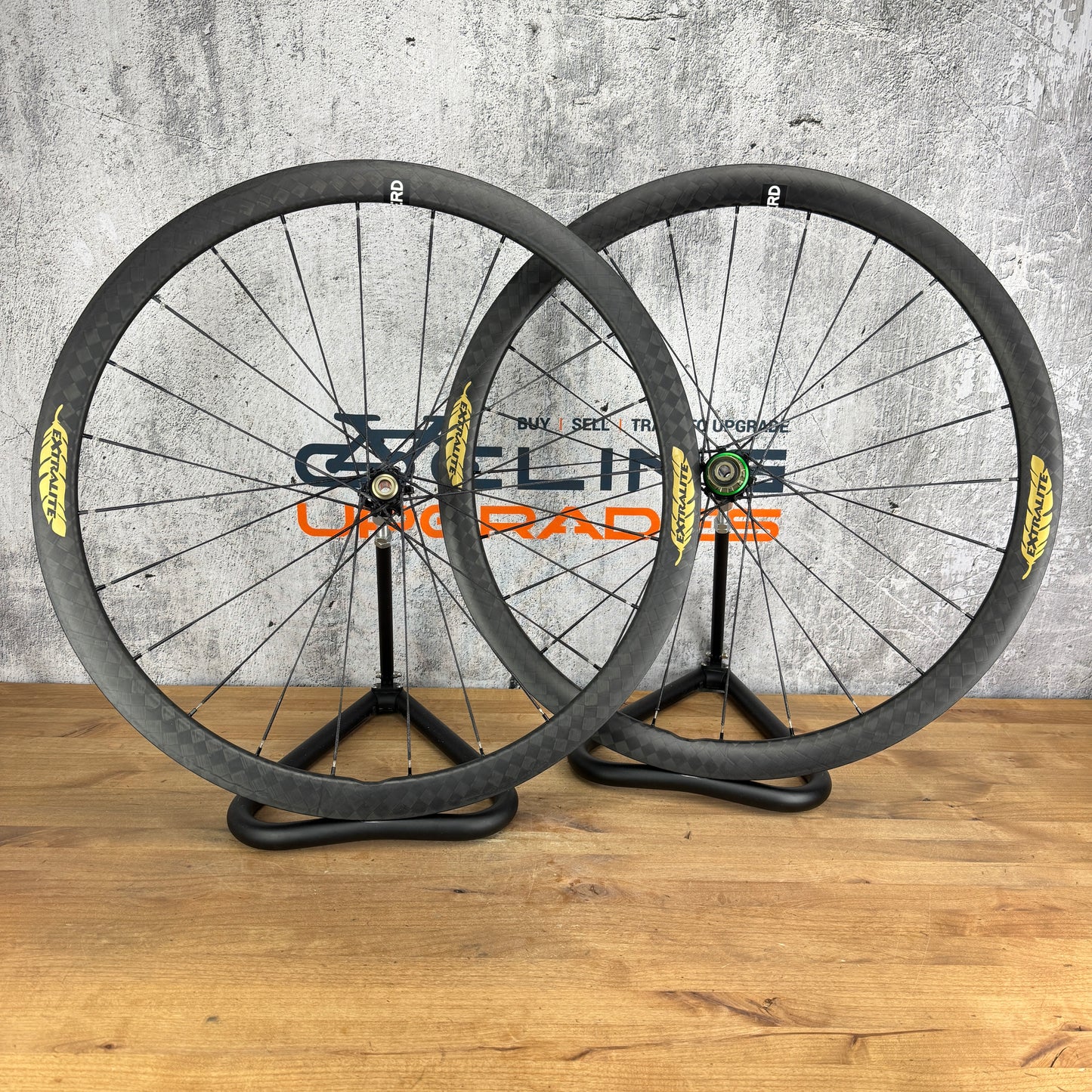 Mint! Extralite CyberDisc 338CS Carbon Tubeless Disc Wheelset Berd Spokes 1037g