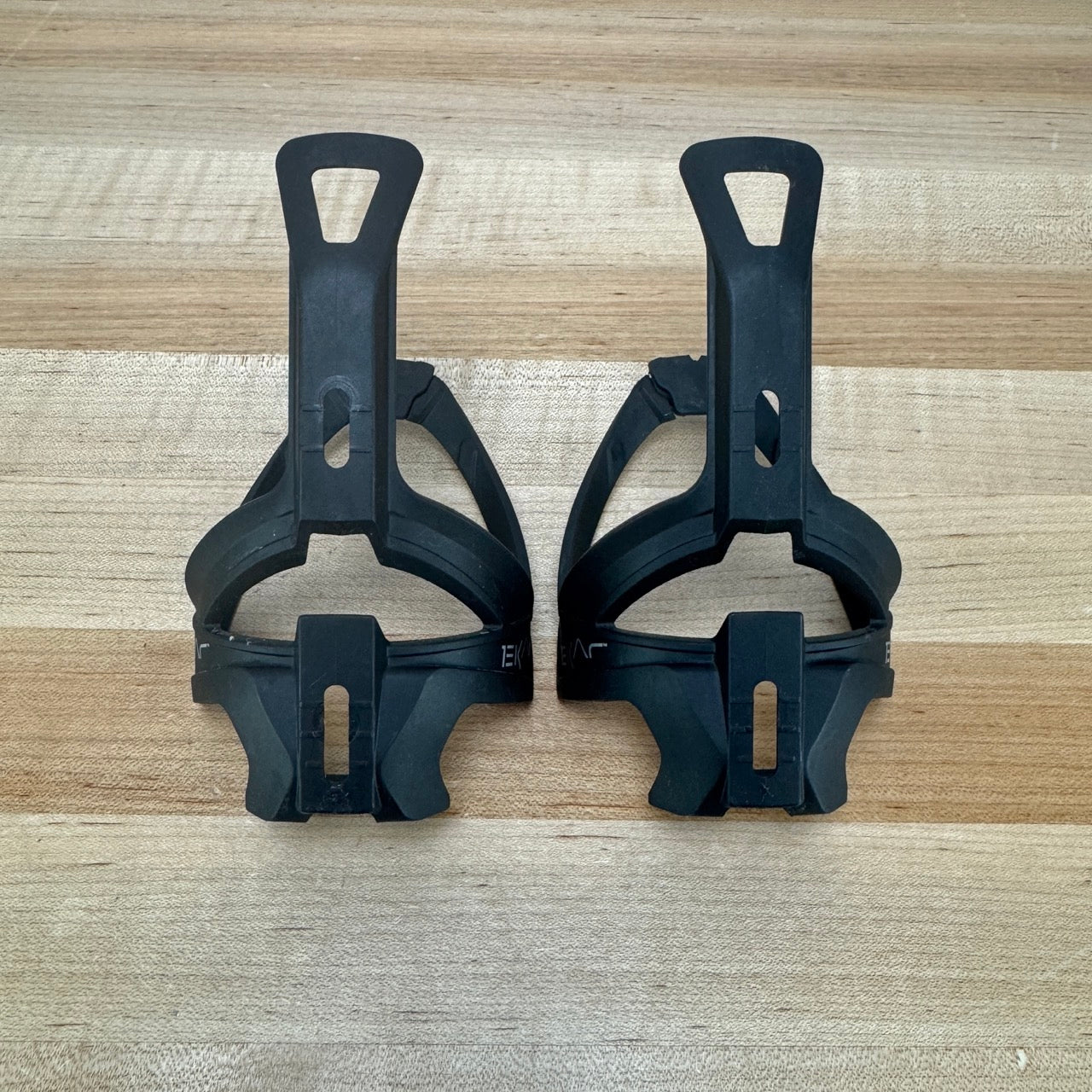 Light Use! Campagnolo Ekar Black Composite Pair Water Bottle Cages 69g