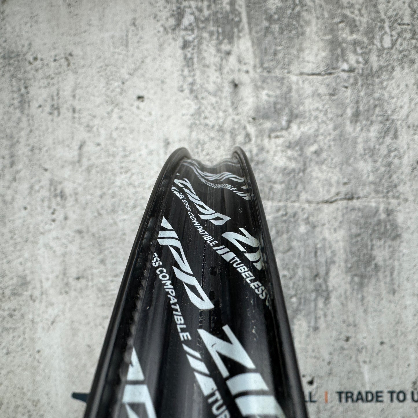 Low Mile! Zipp 858 NSW Carbon TT/Tri Tubeless Disc Bike Wheelset 1540g Cognition