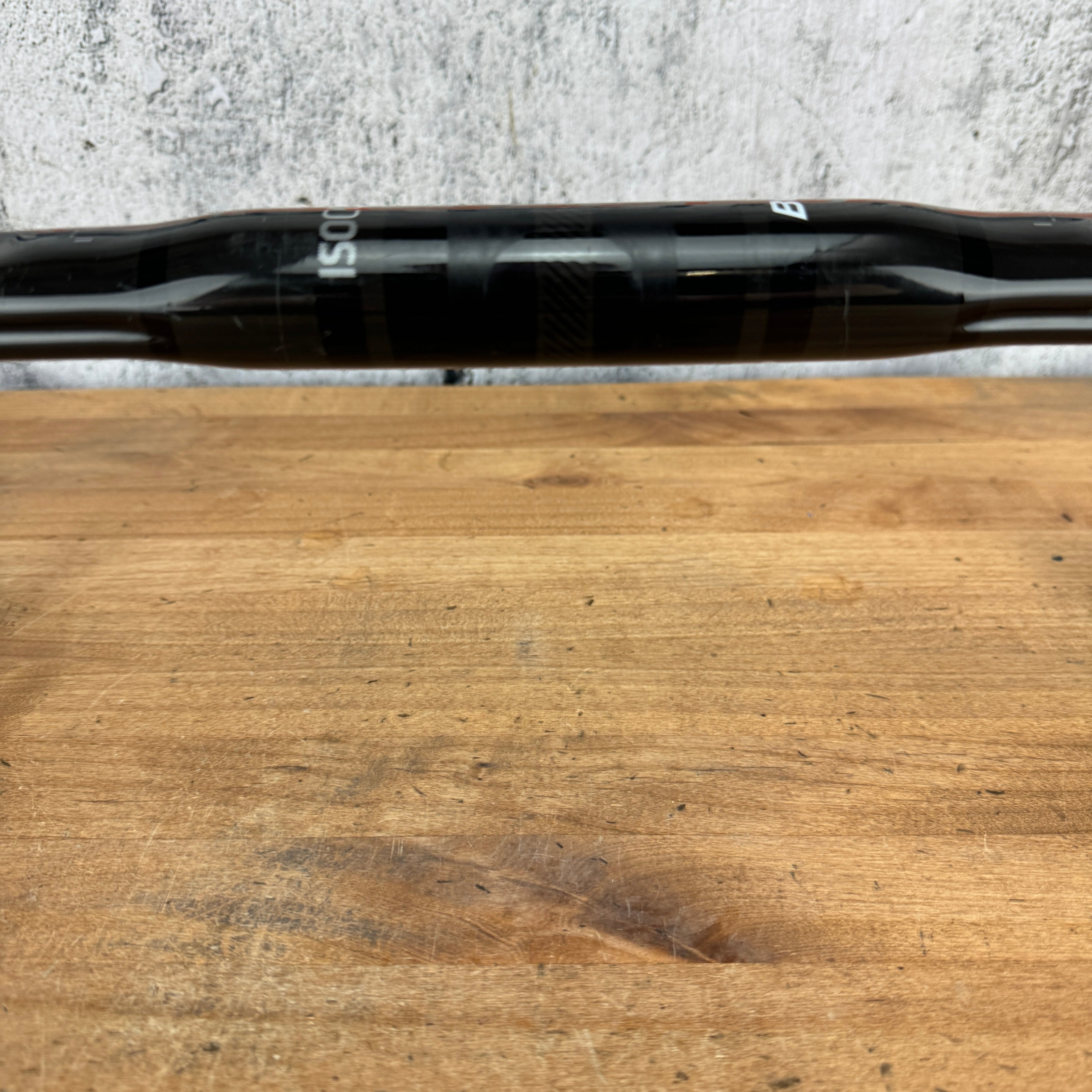 Bontrager VR-CF IsoCore Pro VR-CF Carbon 40cm Bike Handlebar