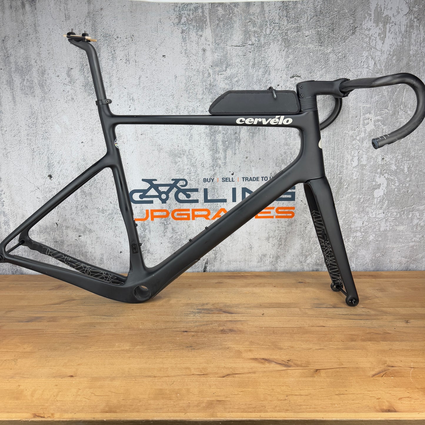 Low Mile Cervelo Aspero-5 Five Black 58cm Carbon Gravel Disc Frameset 700c 2665g