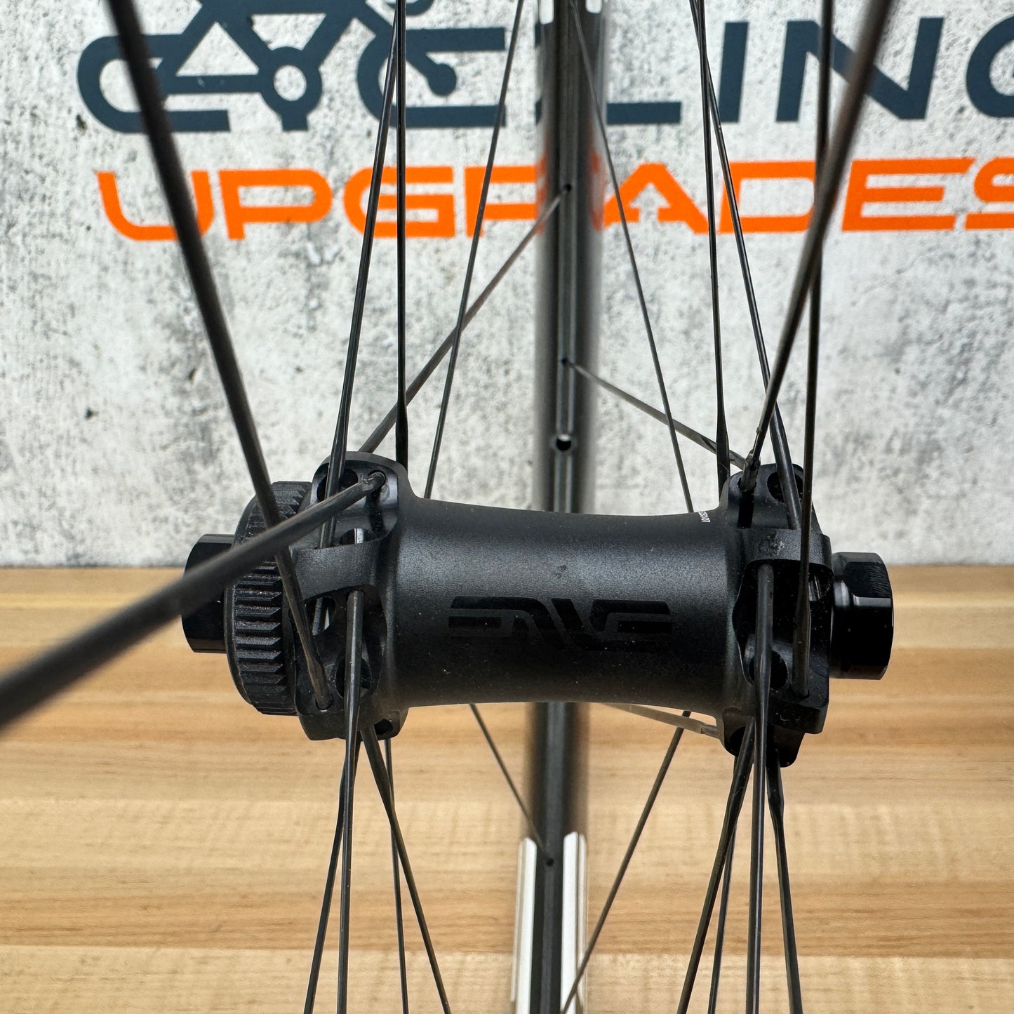 Ridden Once! 2026 Enve SES 6.7 Carbon Tubeless Hookless Disc Wheelset 700c 1494g