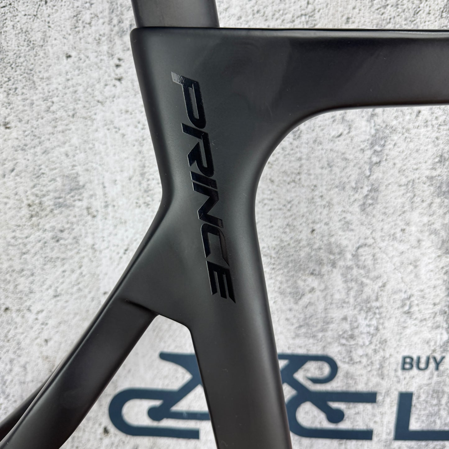 Low Mile! 2022 Pinarello Prince 60cm Carbon Disc Brake Frameset 700c 2409g