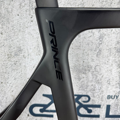 Low Mile! 2022 Pinarello Prince 60cm Carbon Disc Brake Frameset 700c 2409g