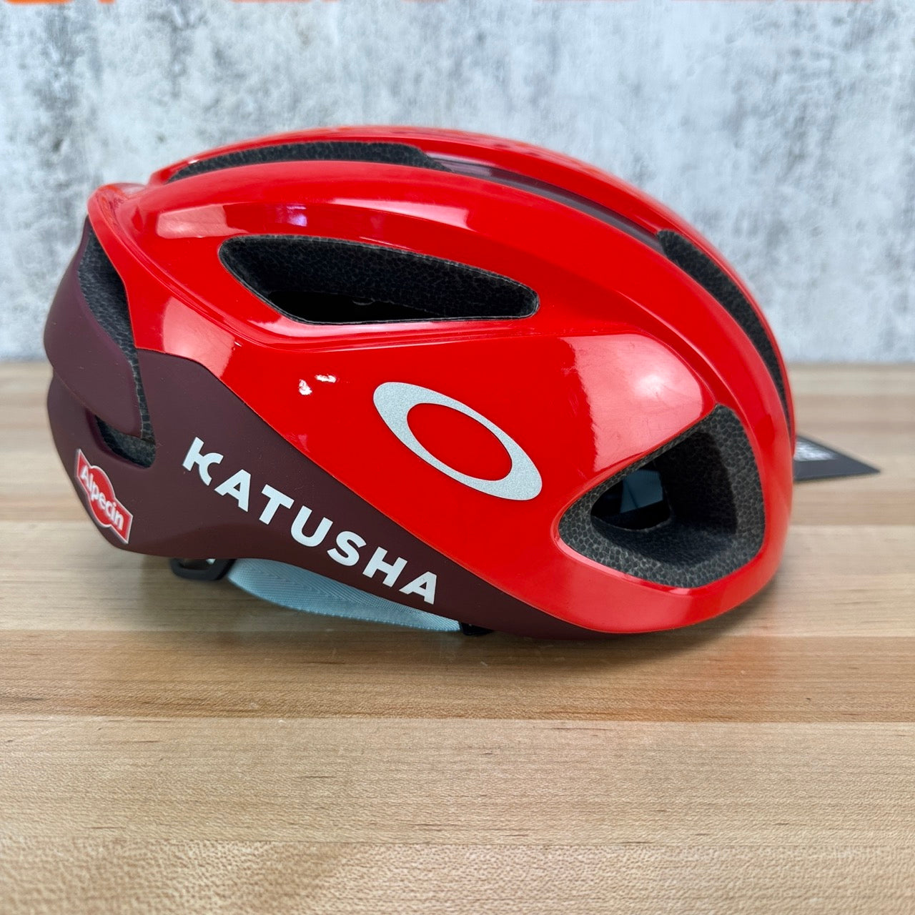 New! Oakley ARO3 Large Katusha-Alpecin Team Edition MIPS Cycling Helmet MSRP $180