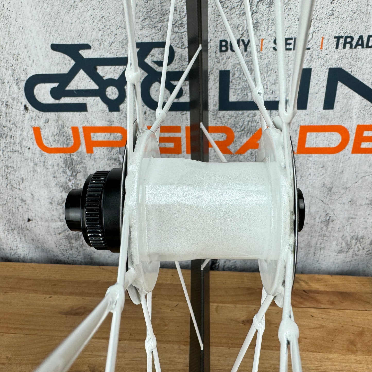 Mint! Lightweight Meilenstein C 24D Weiss Carbon Clincher Disc Brake Wheelset 700c