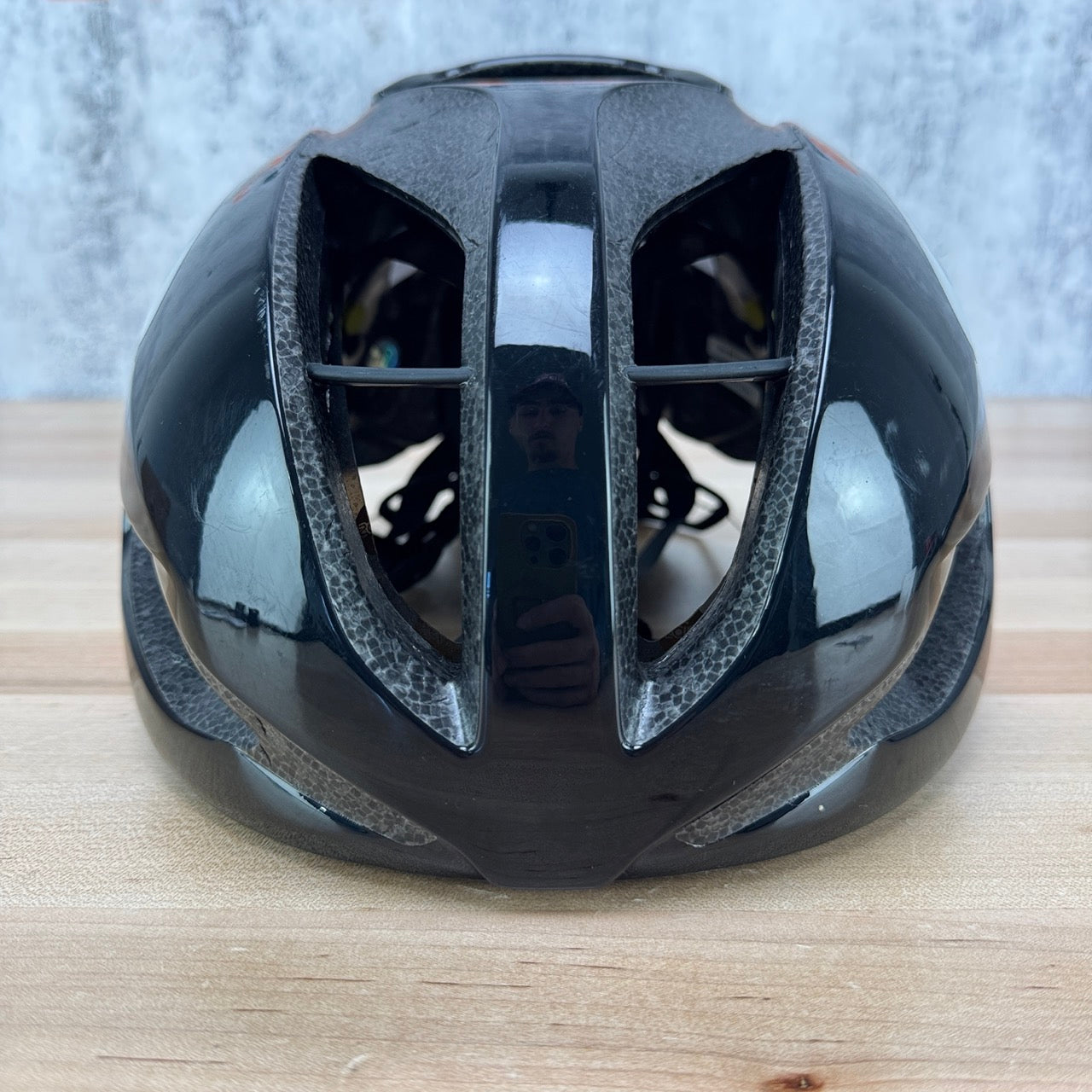 Light Wear Oakley ARO5 XL 58-62cm Gloss Black/White MIPS Cycling Helmet 352g