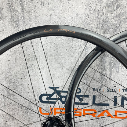 Mint! Campagnolo Bora Ultra WTO 33 Carbon CULT Tubeless Disc Wheelset 700c 1406g