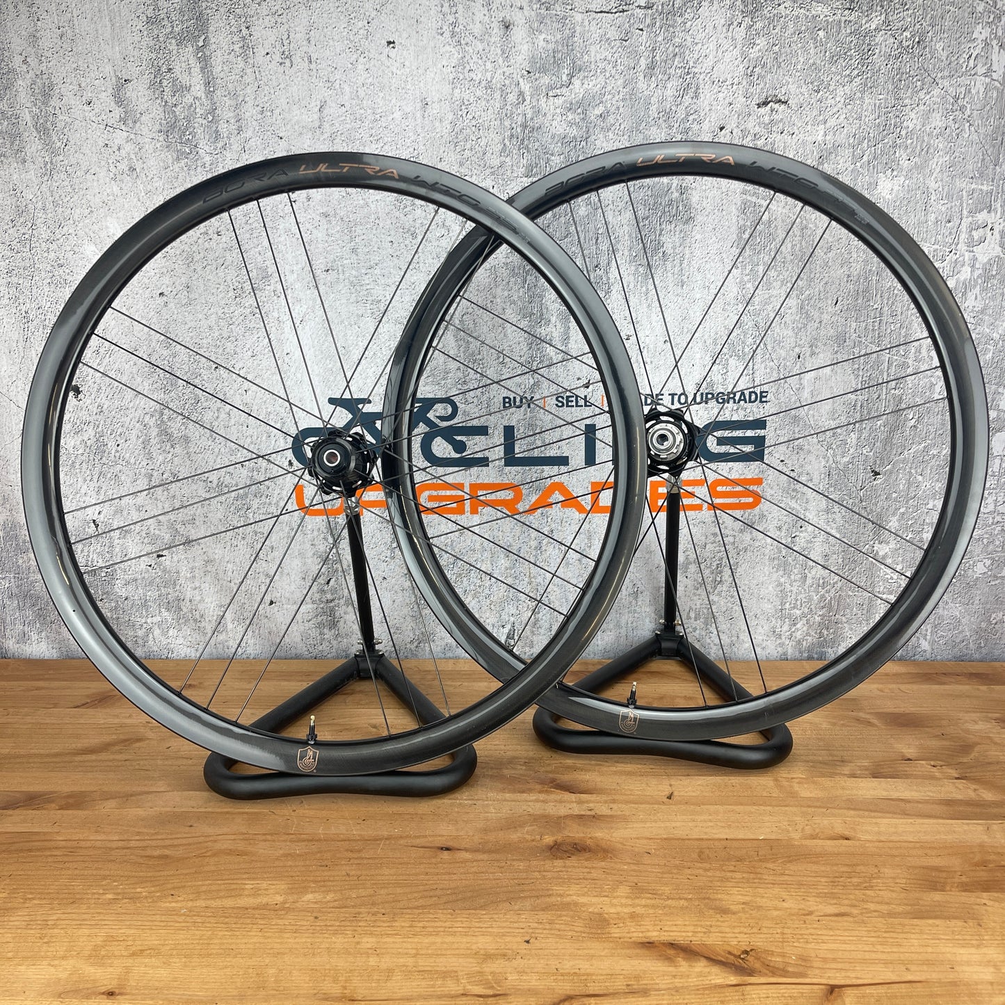 Mint! Campagnolo Bora Ultra WTO 33 Carbon CULT Tubeless Disc Wheelset 700c 1406g