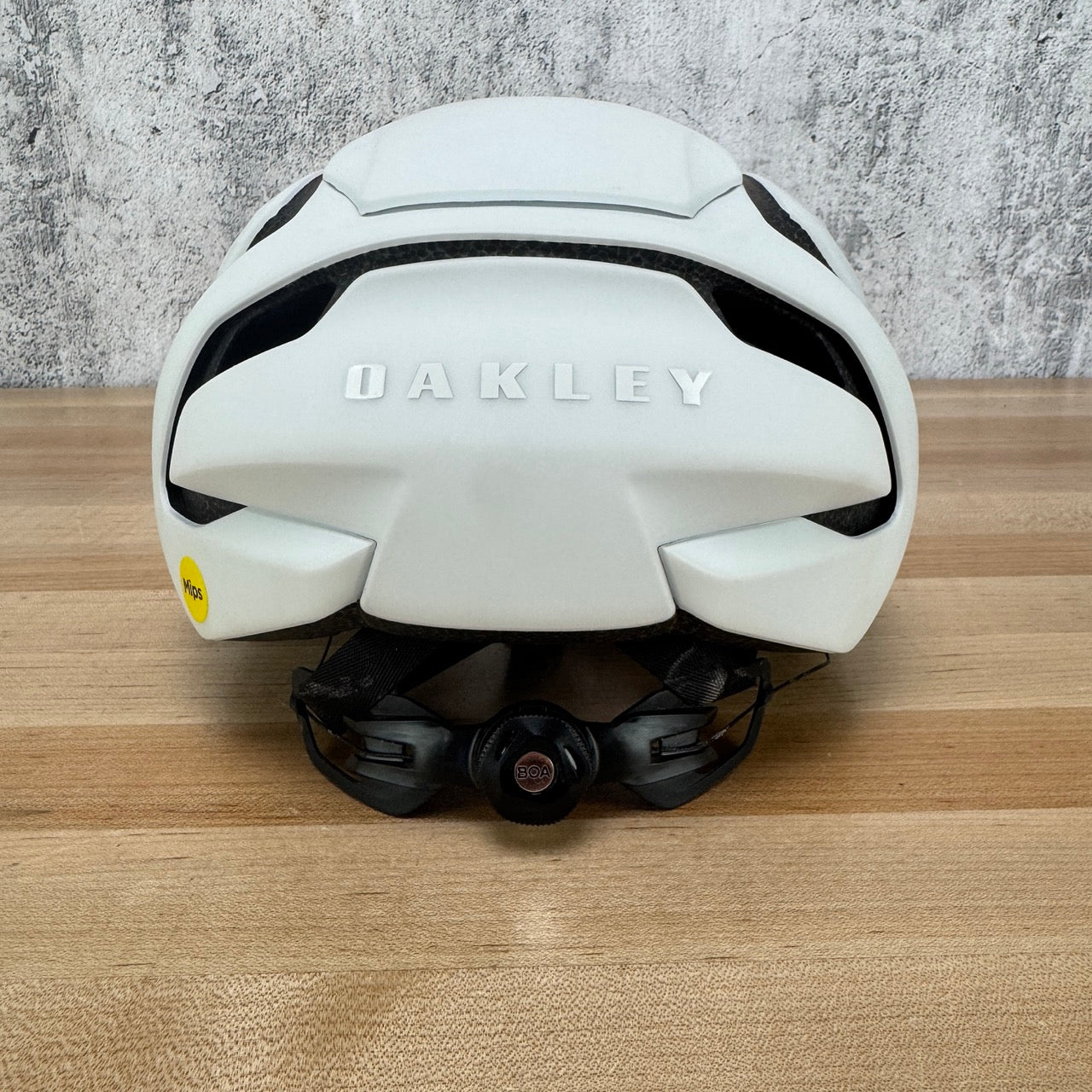 Light Use! Oakley ARO5 XL 58-62cm White MIPS Cycling Helmet 362g