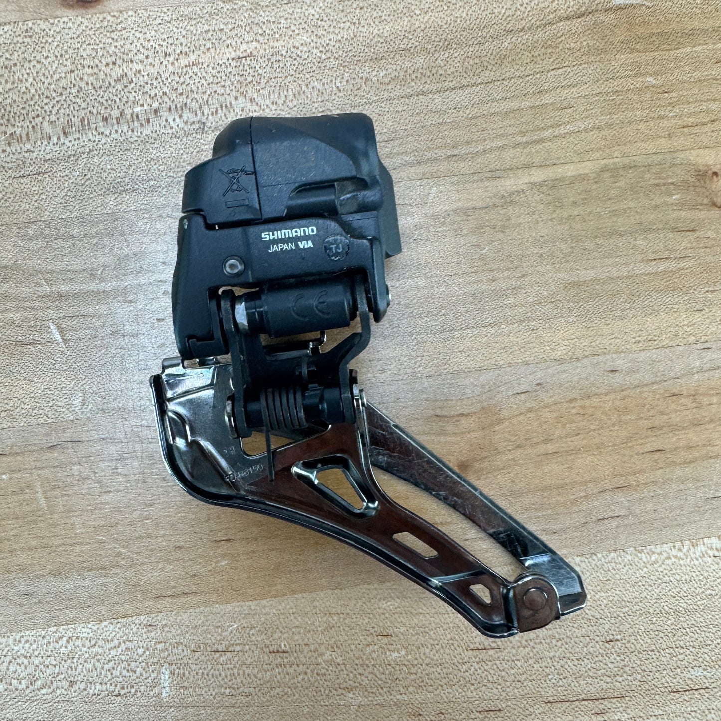 Shimano Ultegra FD-R8150 Di2 Electronic 12-Speed Bike Front Derailleur 106g