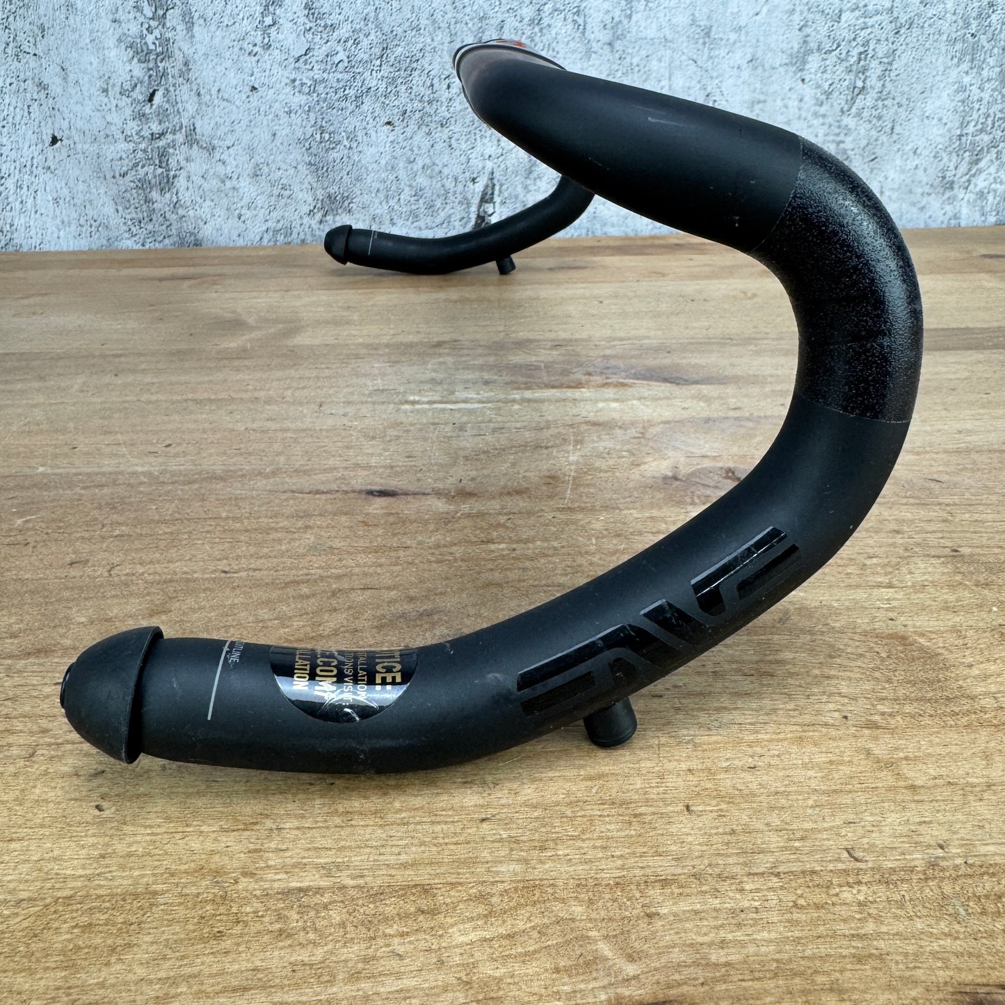 Enve SES AR In-Route Carbon 40/45cm 31.8mm Internal Routing Bike Handlebar 258g