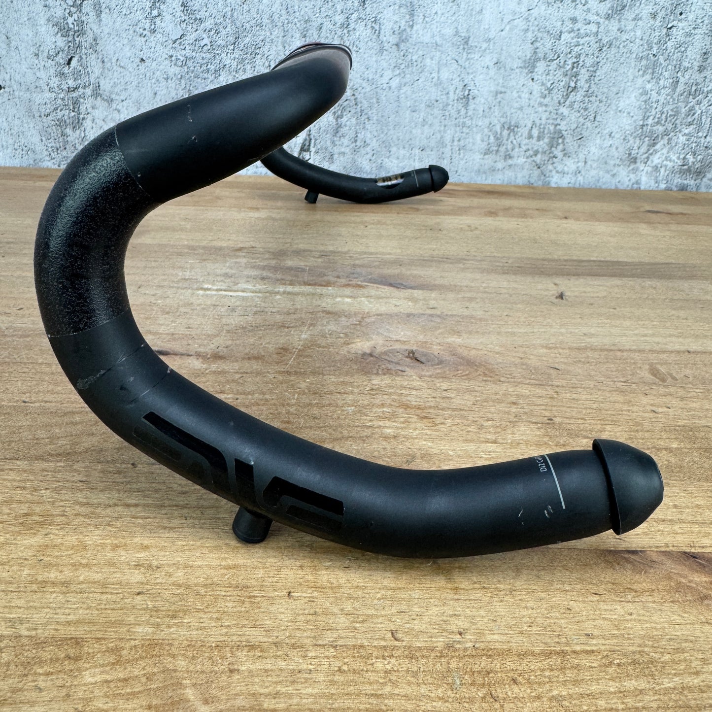 Enve SES AR In-Route Carbon 40/45cm 31.8mm Internal Routing Bike Handlebar 258g