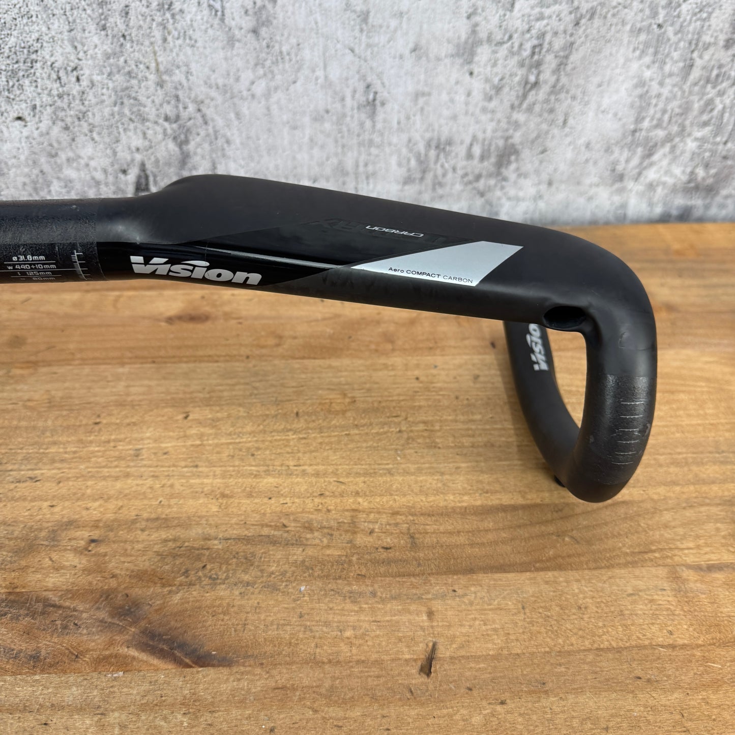 Vision Trimax Aero Compact 44cm 31.8mm Carbon Bike Drop Handlebar 241g