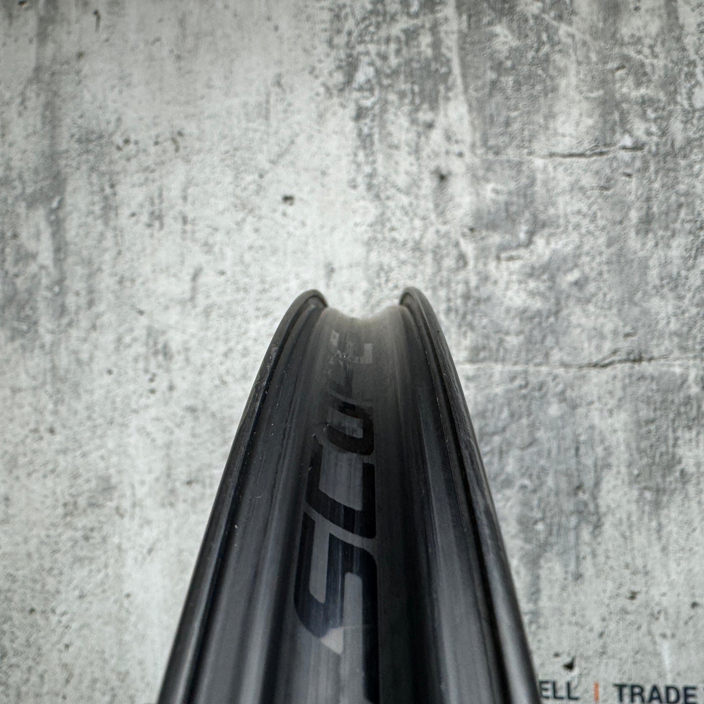 Ridden Once! Scope Artech 4.A Carbon Tubeless Disc Wheelset 700c 1199g