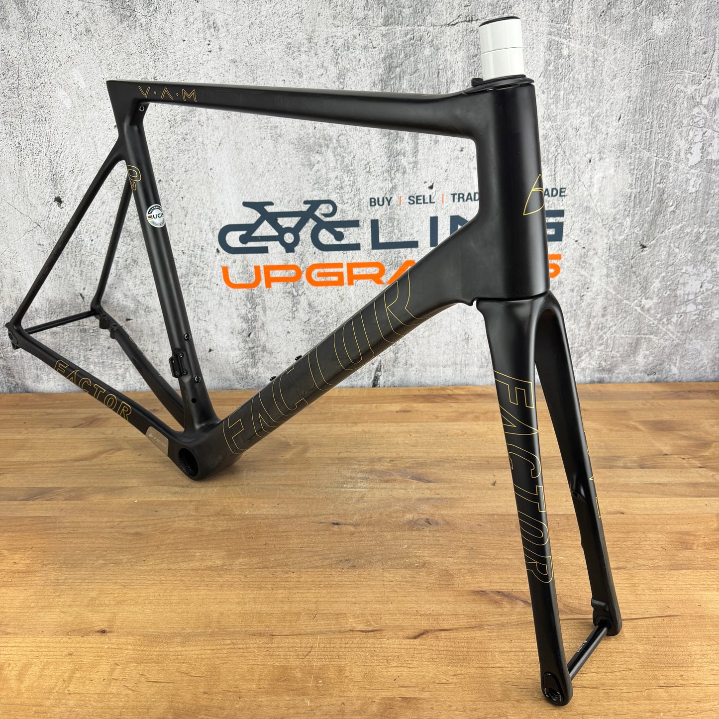 Low Mile! 2022 Factor O2 VAM 56cm Carbon Disc Brake Frameset 700c 1297g