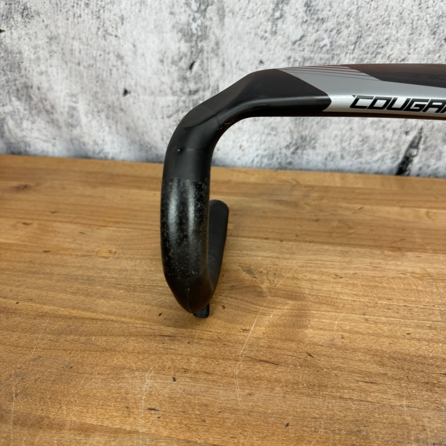 Control Tech Cougar FL4 42cm Carbon Aero Handlebar 31.8mm Di2 Compatible 246g