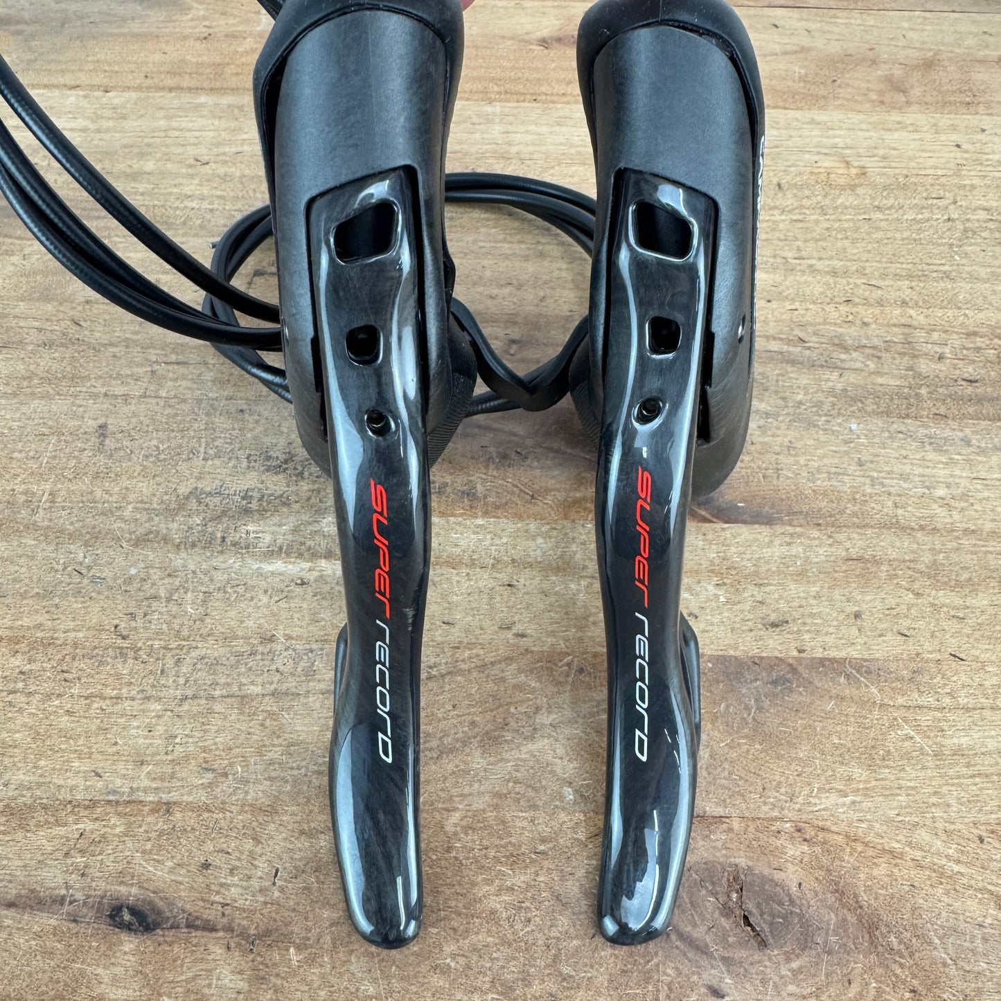New Takeoff! Campagnolo Super Record 12 EPS 12-Speed Hydraulic Disc Shifters