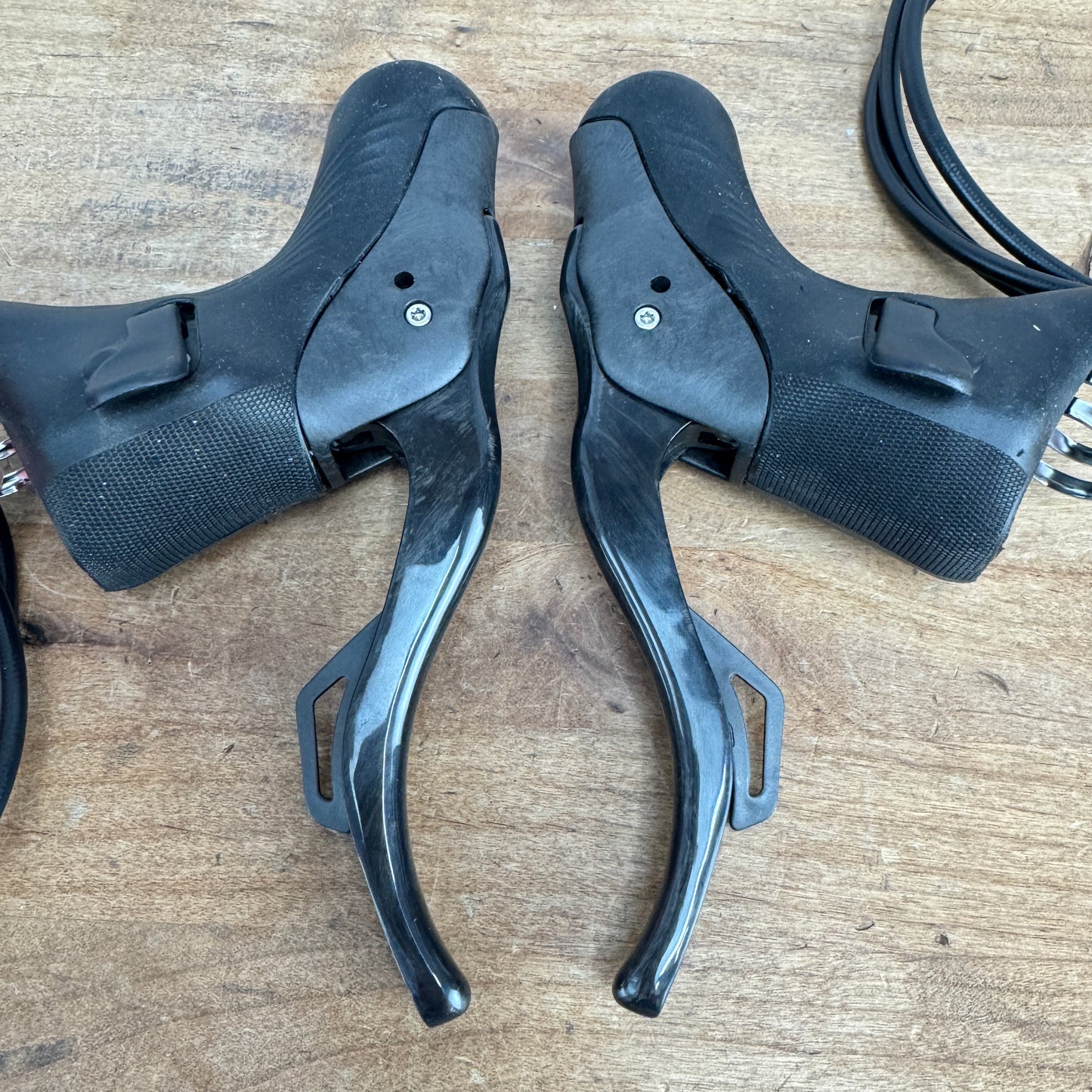 New Takeoff! Campagnolo Super Record 12 EPS 12-Speed Hydraulic Disc Shifters
