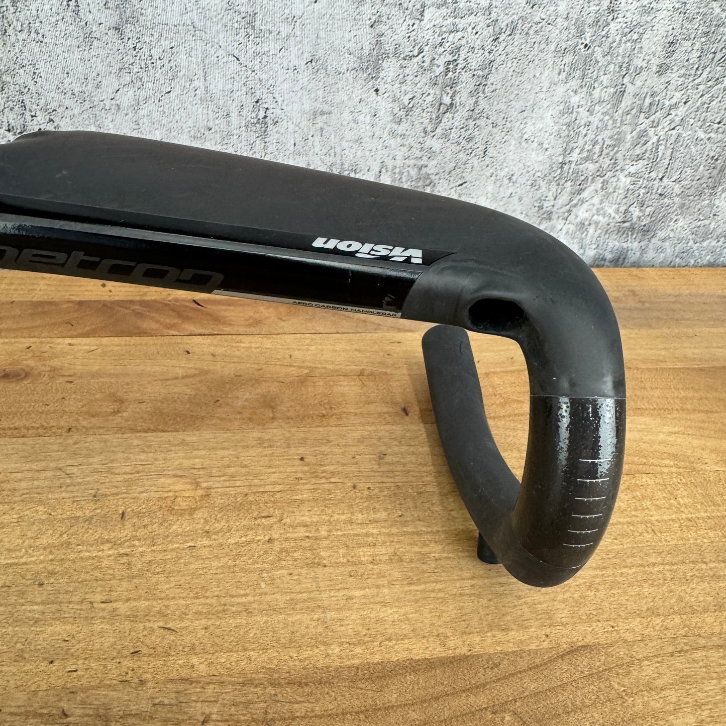 New Takeoff! Vision Metron Aero 40cm Carbon Handlebar 210g MSRP $450