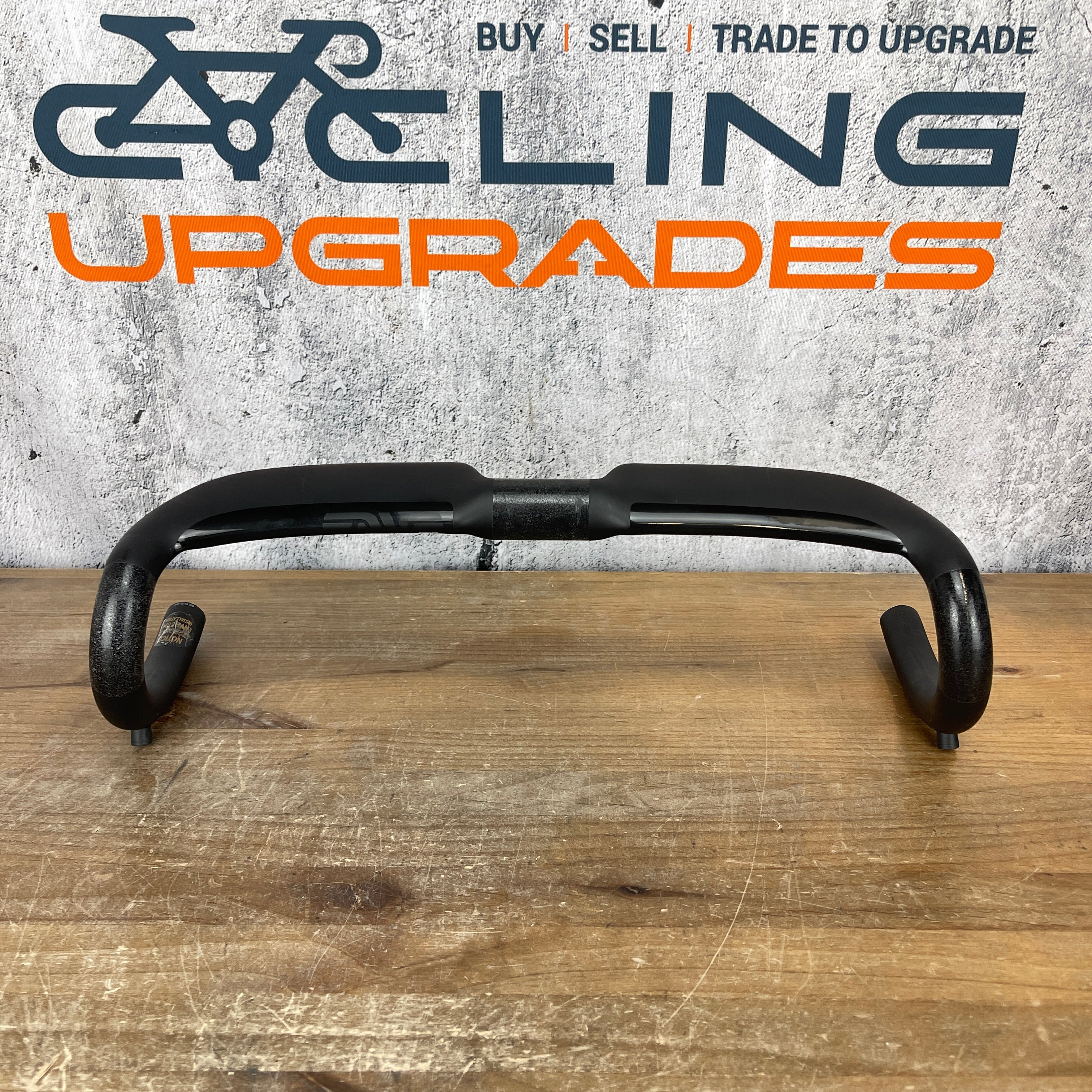 Carbon aero online handlebars road bike