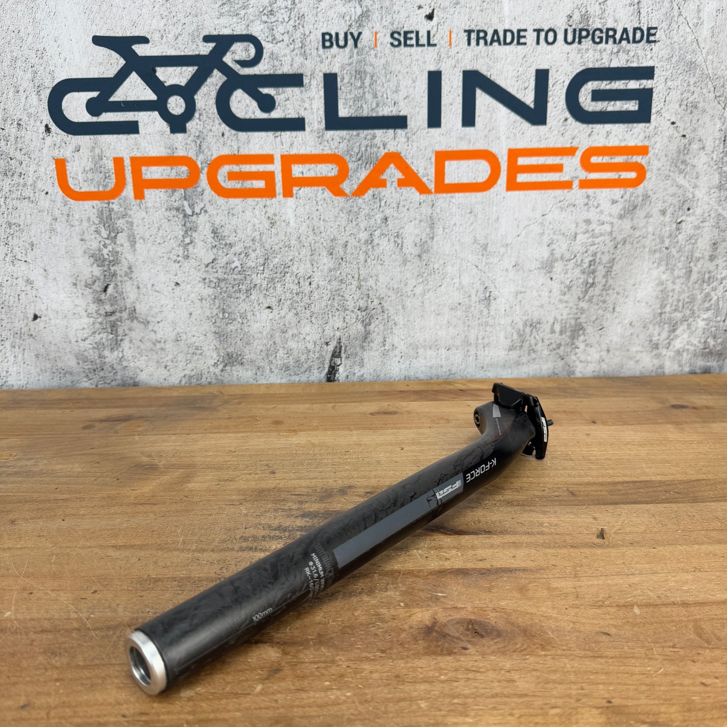 FSA K-Force 25mm Setback 31.6mm x 350mm Carbon Round or Oval Rail Clamp Seatpost