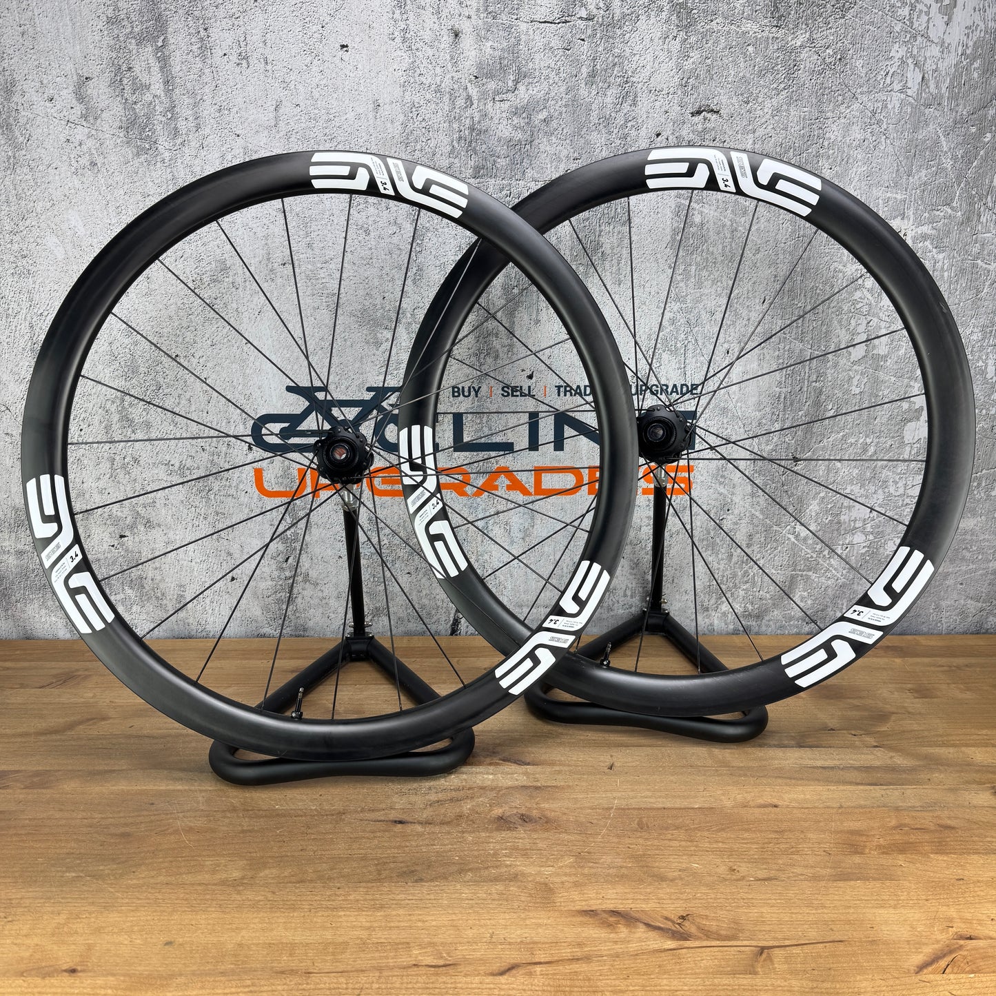 Low Mile! Enve SES 3.4 Carbon Tubeless Hookless Disc Wheelset 700c 1446g