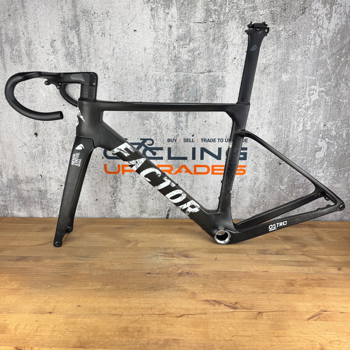 Low Mile! 2023 Factor Ostro Gravel 54cm Carbon Disc Frameset 700c 2413g