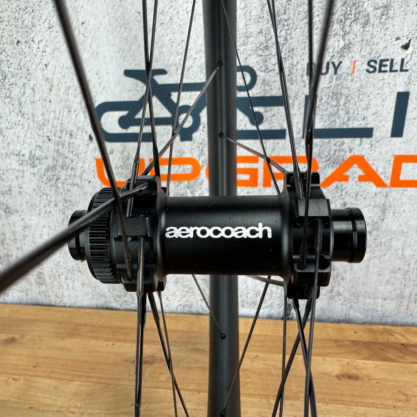 Low Mile! Aerocoach Aeox Zephyr 80mm Carbon Tubeless Disc Front Wheel 700c 907g