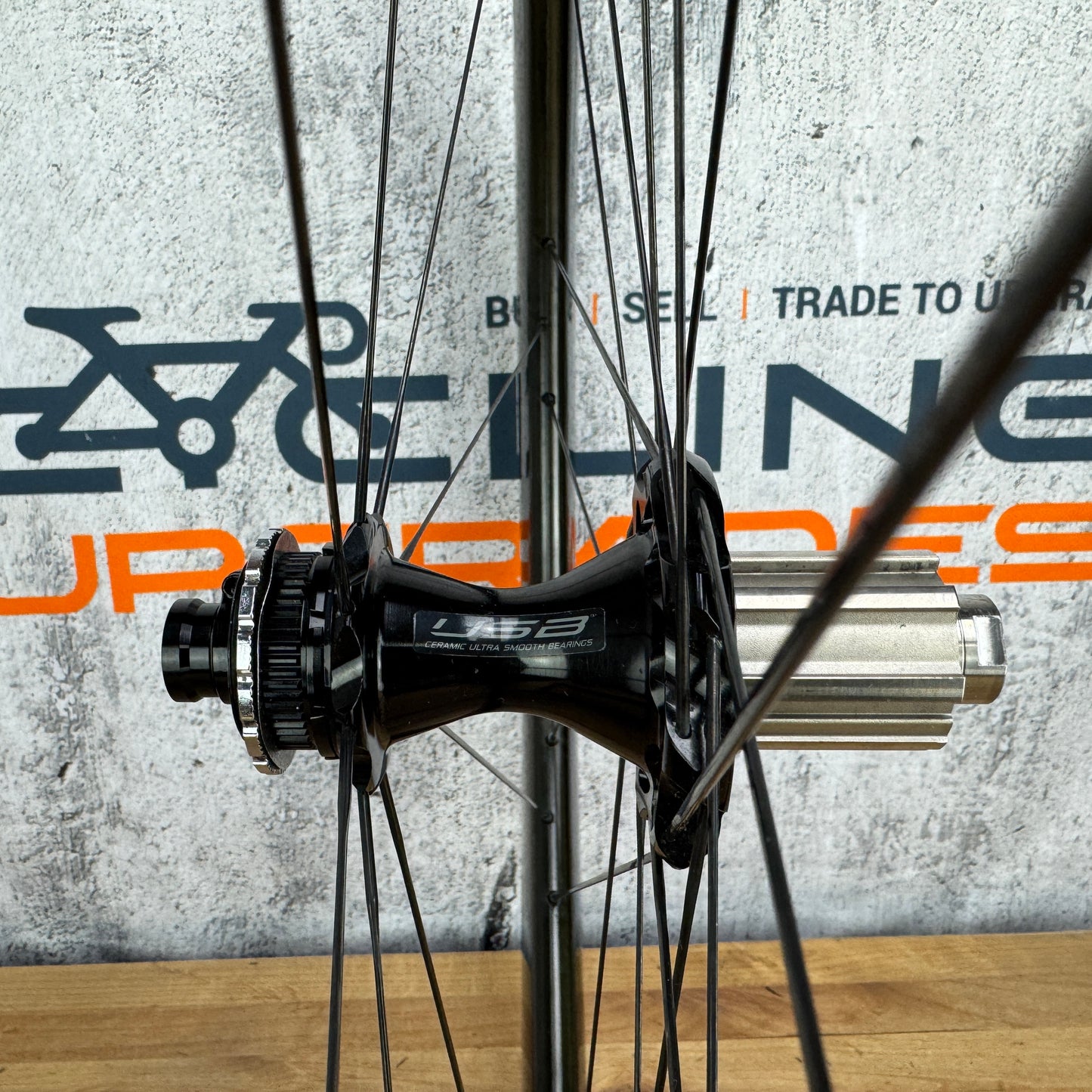 Campagnolo Bora WTO 45 Carbon Tubeless 2-Way Fit Disc Wheelset 700c 1575g