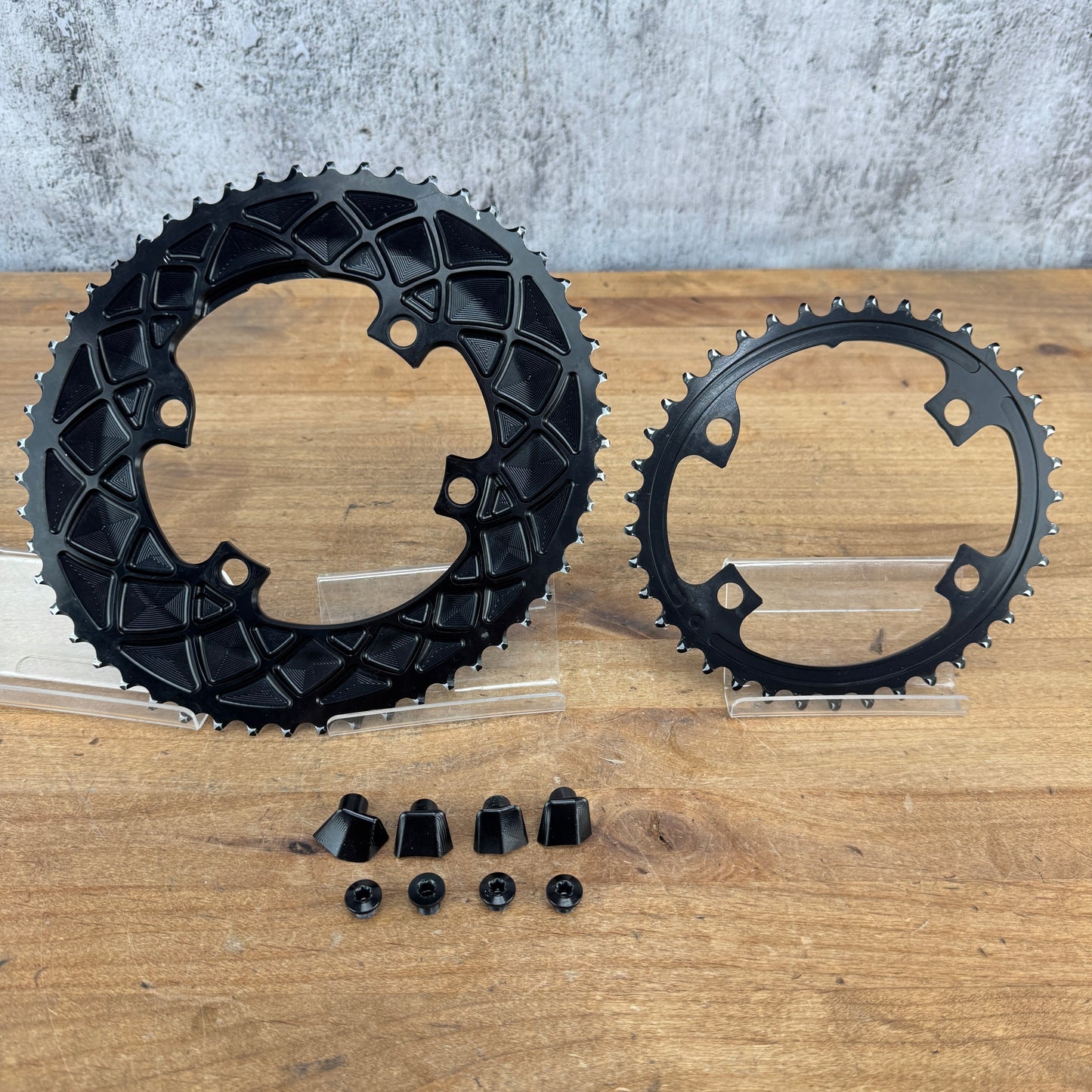 Absolute Black Premium Oval 53/39t Shimano 4-Bolt 110 BCD 11-Speed Chainring Set