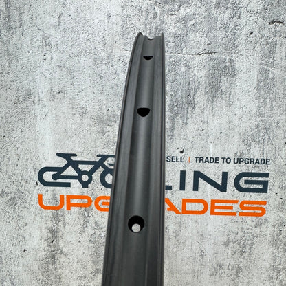 Light Use! Stans No Tubes Podium SRD 28h Disc Tubeless XC MTB Bike Carbon Rim