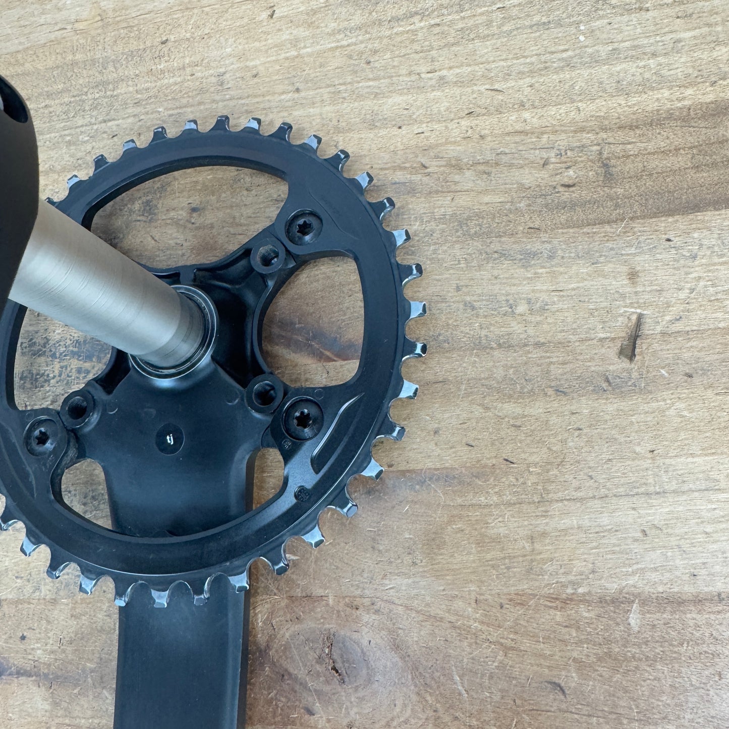Shimano GRX FC-RX810 172.5mm Alloy 40t 11-Speed Bike Crankset 24mm Spindle 662g