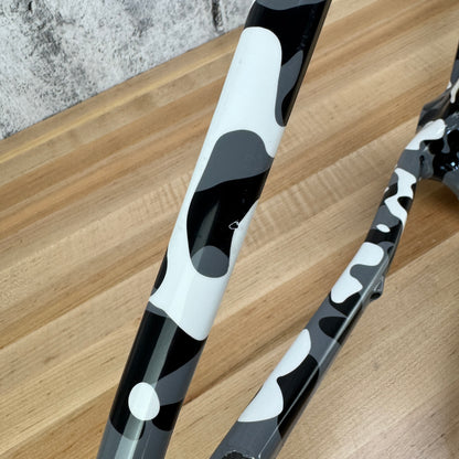 Open U.P. Small Black Magic Paint White Camo Disc Carbon Gravel Frameset 1550g
