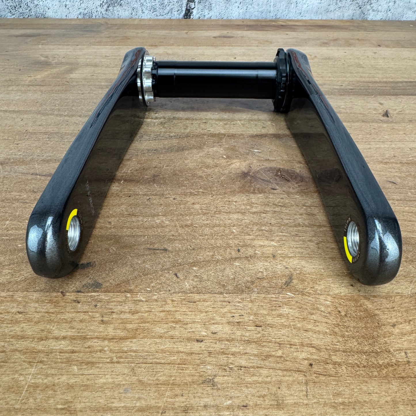 New Takeoff! SRAM Force AXS D2 175mm Carbon 8-Bolt Direct Mount Crank Arms DUB