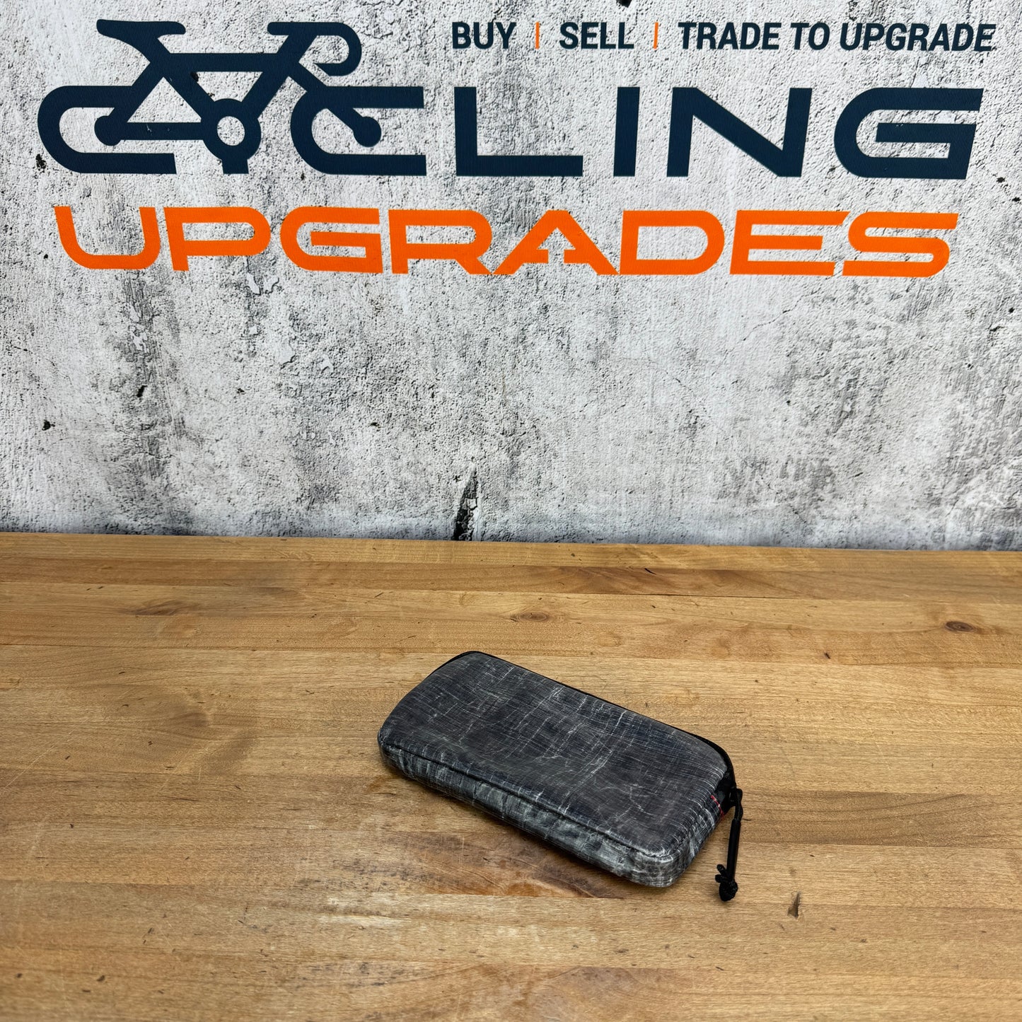 Lead Out Racelite Nylon Bike Ride Wallet Grey 60g